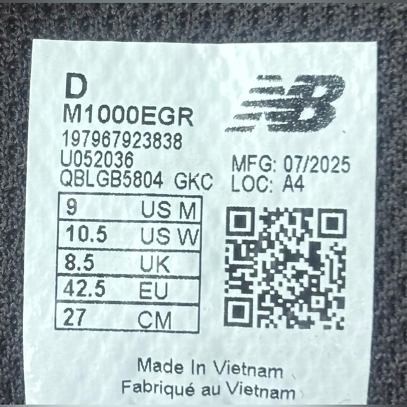 New Balance 1000 🔥 NB Black Silver Metallic Gray M1000EGR U052036 Size 9 NEW - Picture 9 of 9